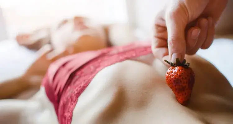massage thực phẩm bdsm