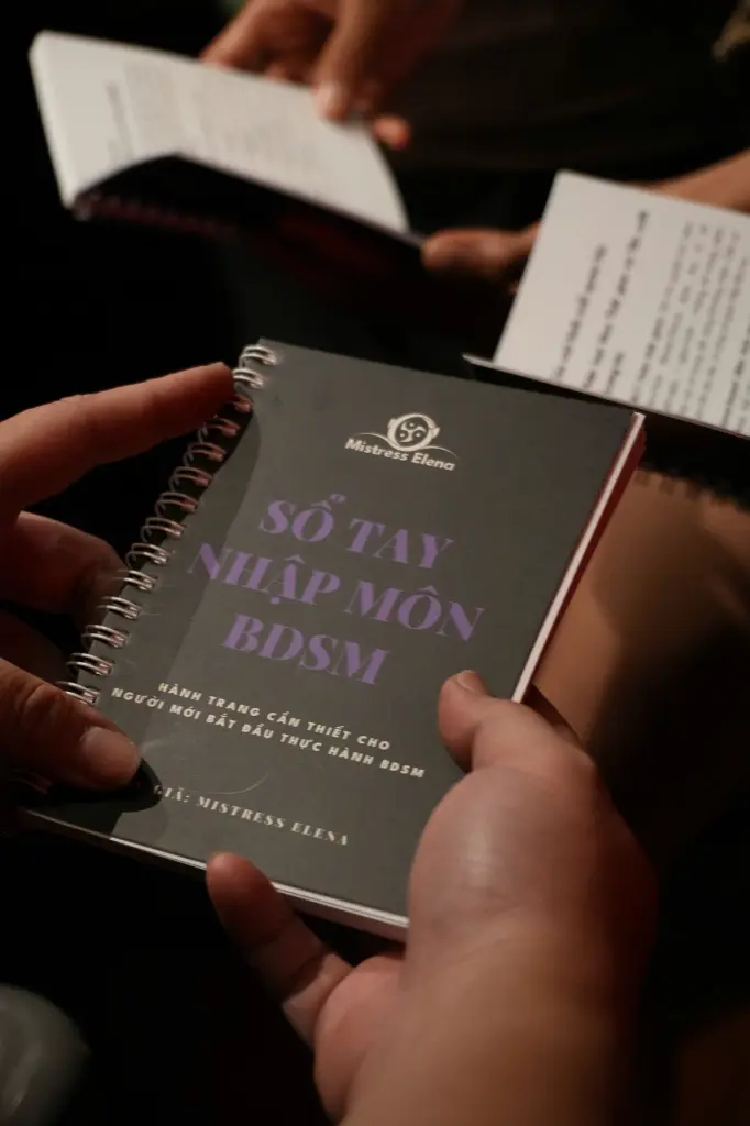 notebook-sách-bdsm